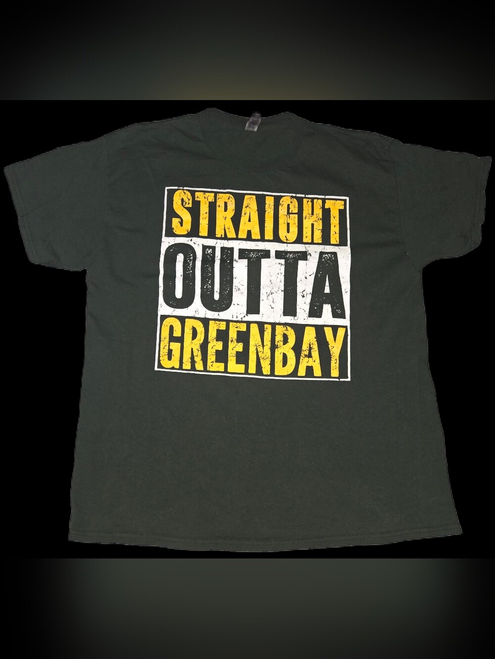 Green Bay Packers "Straight Outta Greenbay" Parody Graphic T-Shirt - Men's XL